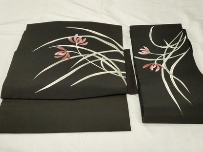 平和屋着物●つけ帯　手描き　草花文　黒地　金彩　正絹　逸品　CABA2168dy