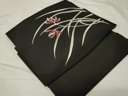 平和屋着物●つけ帯　手描き　草花文　黒地　金彩　正絹　逸品　CABA2168dy