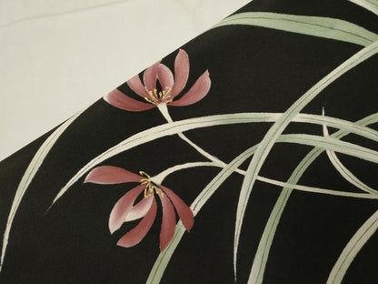 平和屋着物●つけ帯　手描き　草花文　黒地　金彩　正絹　逸品　CABA2168dy