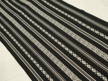 平和屋着物●本場筑前博多織　八寸名古屋帯　献上　黒地　正絹　逸品　CABA2206dy