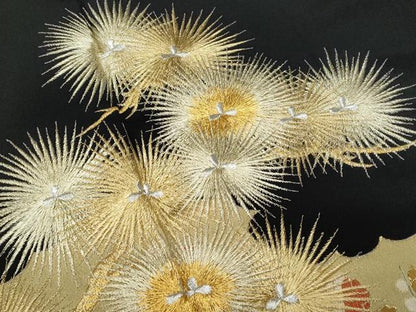 平和屋着物■豪華黒留袖　刺繍　枝松葉花文　金銀糸　正絹　逸品　CABA2556fb