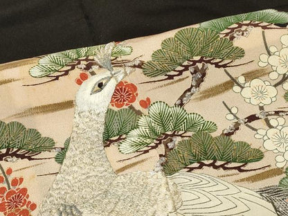 平和屋着物■豪華黒留袖 御所車孔雀花文 槍梅 金彩 正絹 逸品 CABA2878in