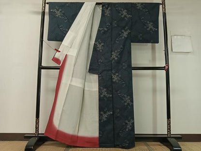 平和屋着物●本場大島紬 7マルキ 雪芝花文 正絹 逸品 CABA4402vp