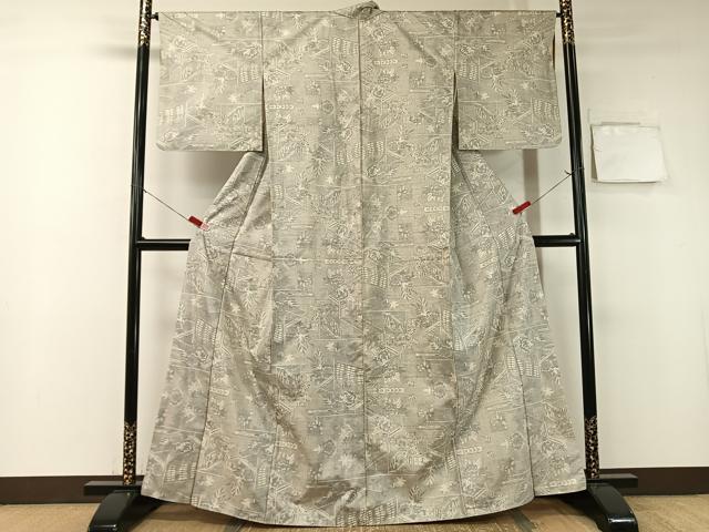 平和屋着物●本場大島紬　白大島　9マルキ　風景花文　正絹　逸品　CABA4641vp