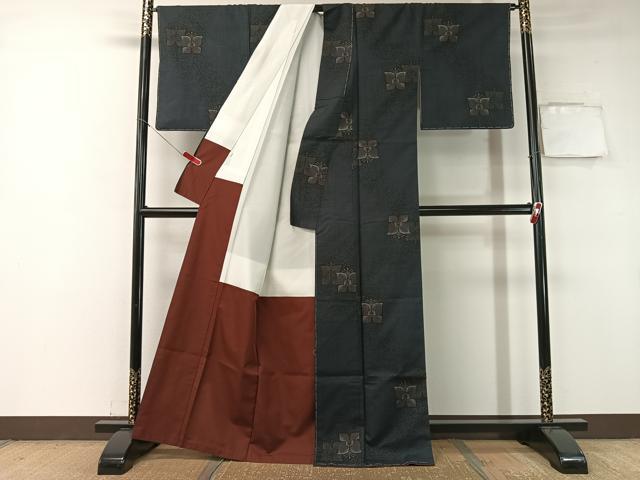 平和屋着物●本場大島紬 7マルキ 舞蝶文 正絹 逸品 未使用 CABA4790vp