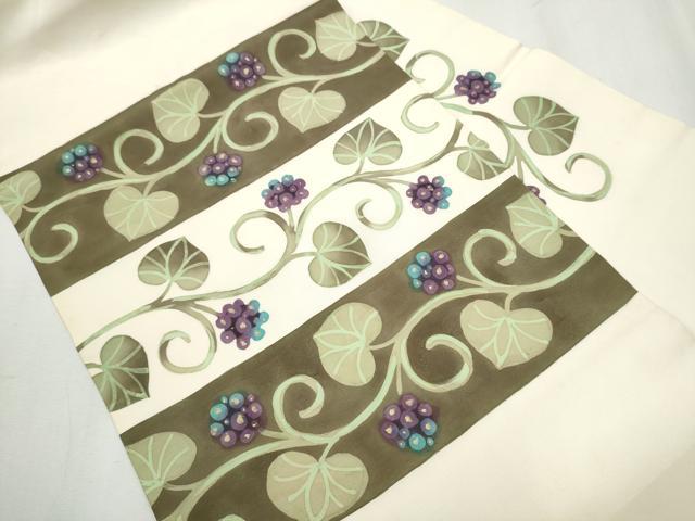 平和屋着物●塩瀬　九寸名古屋帯　葡萄蔦の葉文　金彩　正絹　逸品　CABA5085hy