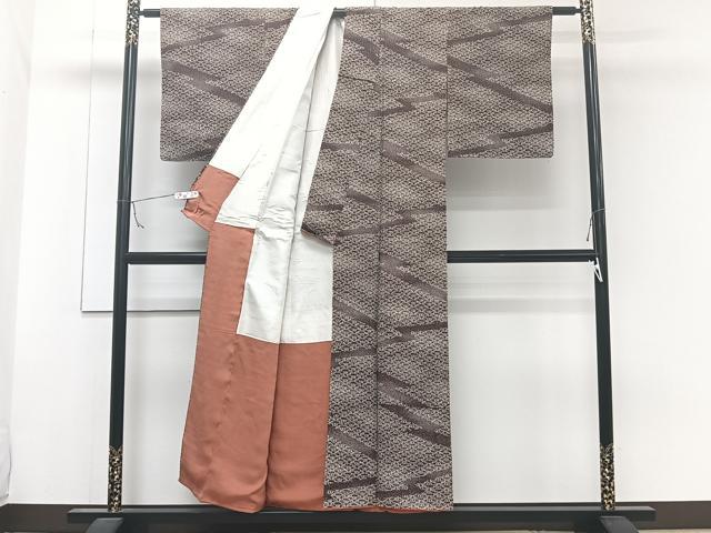 平和屋着物□上質な小紋 松皮菱雪輪青海波 暈し染め