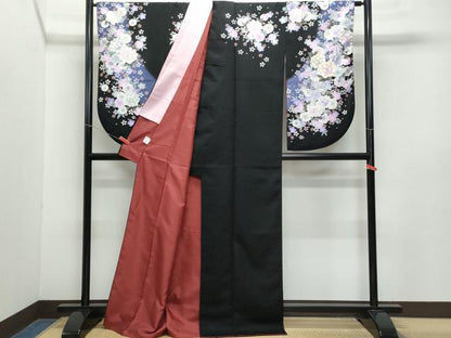 平和屋着物●小振袖　二尺袖　刺繍　舞花文　黒地　金彩　洗える着物　CABA6087vf