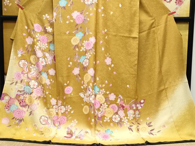 平和屋着物○押切もえ MOE OSHIKIR 振袖 舞蝶花文 金通し地
