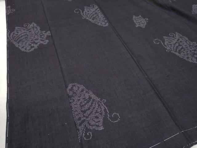 平和屋着物●本場結城紬　重要無形文化財　80亀甲　飛び亀甲柄　舞蝶文　三越扱い　正絹　逸品　未使用　CABA6148yc