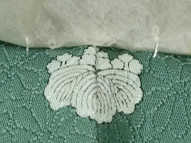 平和屋着物●上質な色無地　菊華小紋　堅牢染　菊地紋　木賊色　反端付き　正絹　逸品　未使用　CABA6345yc 平和屋着物○上質な色無地 菊華小紋 堅牢染 菊地紋 木賊