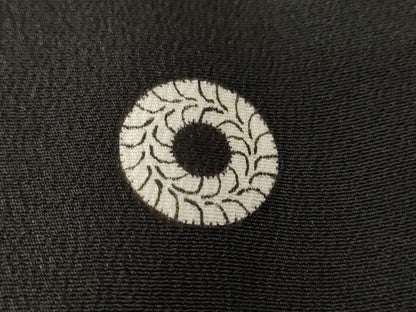 平和屋着物■豪華黒留袖 駒刺繍 遠山草花文 正絹 逸品 CABA6868ev