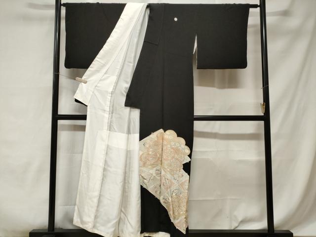 平和屋着物■豪華黒留袖 駒刺繍 松竹梅 松葉飛鶴草花文 金彩 正絹 逸品 CABA7202ev