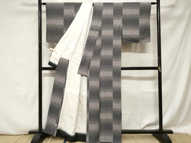 平和屋着物●東京染伝統工芸士 金田昇 江戸小紋 梅文 黒地 正絹 逸品 CABA7313ev