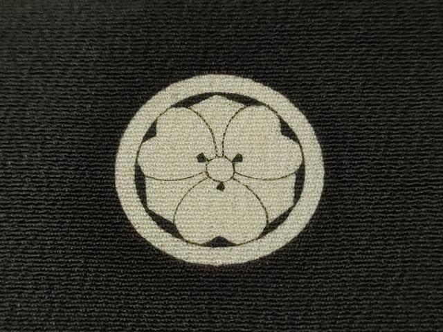平和屋着物■豪華黒留袖　刺繍　地紙流水草花文　金彩　正絹　逸品　CABA7487ev