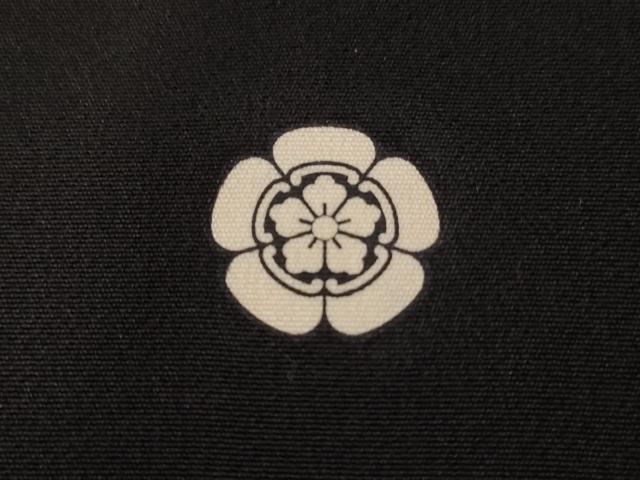 平和屋着物■豪華黒留袖　駒刺繍　松葉飛鶴文　金彩　正絹　逸品　CABA7553ev