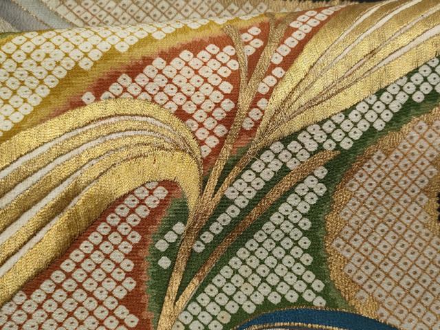平和屋着物■豪華黒留袖　刺繍　流水枝葉文　正絹　逸品　CABA7872fb