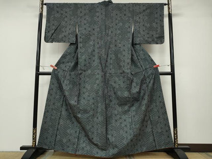平和屋着物●本場大島紬 7マルキ 麻の葉吉祥文 正絹 逸品 未使用 CABA8003ut