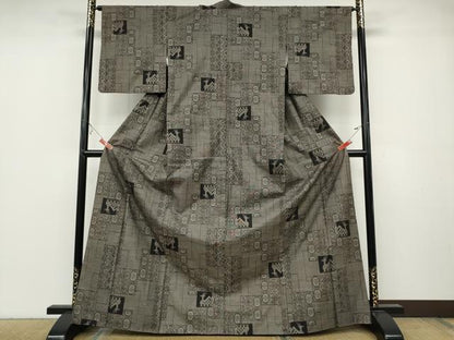 平和屋着物●本場大島紬　9マルキ　色紙重ね有栖川吉祥文　正絹　逸品　CABA8228ut