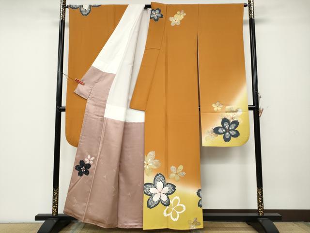 平和屋着物●中村玉緒　振袖　舞桜文　暈し染め　金銀彩　正絹　逸品　CABA8259ut
