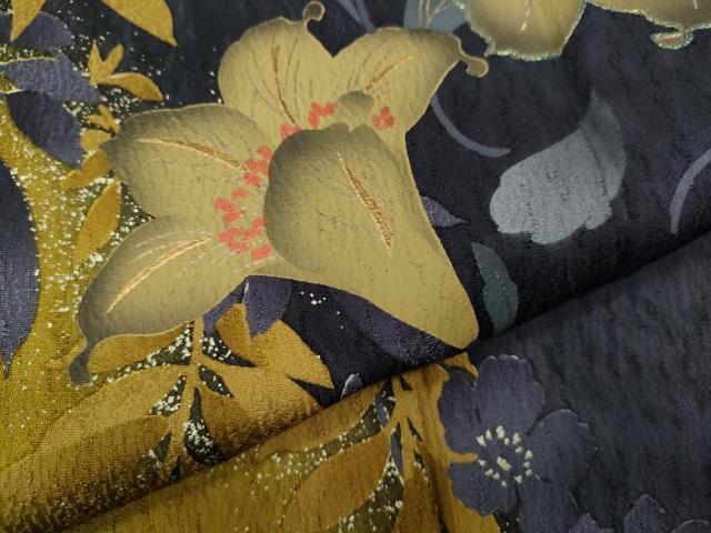 平和屋着物○豪華振袖 舞花文 暈し染め 金彩 やまと誂製 正絹