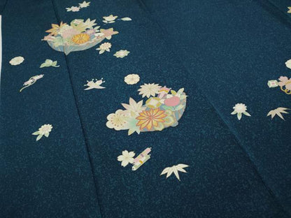 平和屋着物●訪問着　駒刺繍　花籠宝尽くし文　金彩　正絹　逸品　CABA8374ut