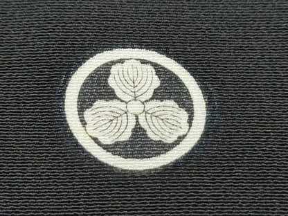 平和屋着物▼豪華黒留袖　駒刺繍　吉祥枝松文　金彩　正絹　逸品　CABA8551th