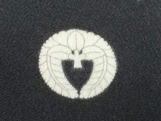 平和屋着物▼豪華黒留袖　刺繍　孔雀笹竹文　金彩　正絹　逸品　CABA8552th