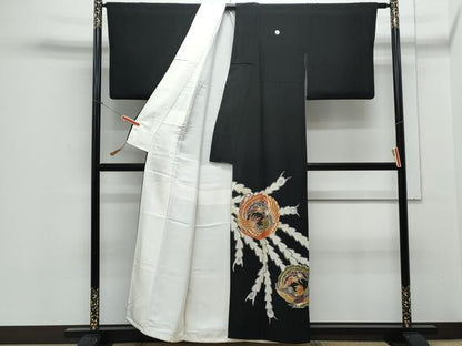 平和屋着物▼豪華黒留袖 孔雀丸文 金彩 正絹 逸品 CABA8693th