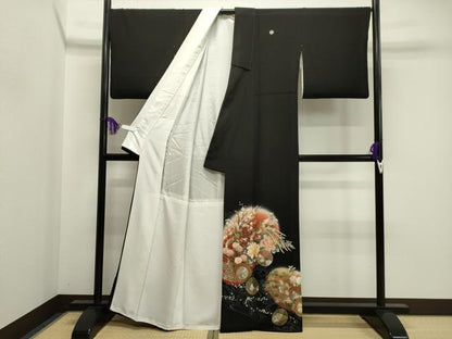 平和屋着物●伝統工芸士　村井紀夫　黒留袖　流水尾長鳥花丸文　暈し染め　金銀彩　正絹　逸品　CABA8857dy