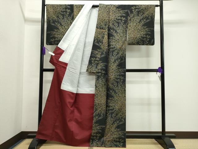 平和屋着物●上質な紬 草木文 黒地 正絹 逸品 CABA8871dy