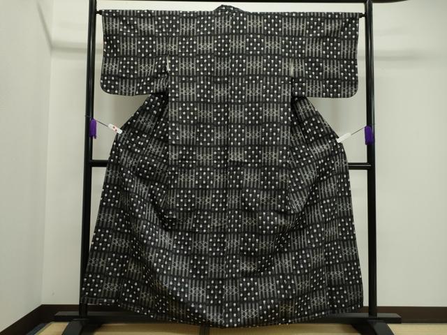 平和屋着物○上質な紬 吉祥文 黒地 正絹 逸品 未使用 CABA8872dy