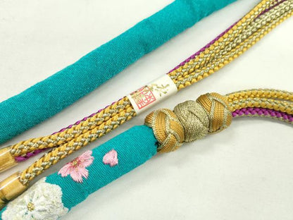 平和屋着物●和装小物 振袖用帯締め 丸ぐけ 刺繍 牡丹 小田巻き 金糸 未使用 CABC0962ju