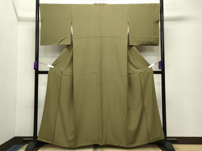 平和屋着物●上質な色無地　根岸色　ゑり正扱い　正絹　逸品　CABA9646gh