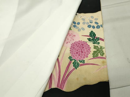 平和屋着物●豪華黒留袖　尾長鳥草花文　暈し染め　金彩　正絹　逸品　CABA9839gh