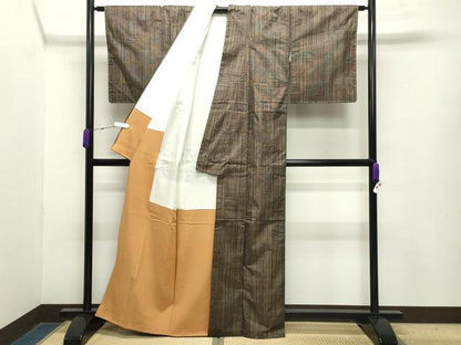 平和屋着物●本場大島紬 7マルキ 幾何学文様 正絹 逸品 未使用 CABA9866gh