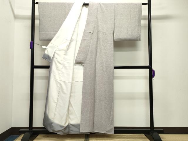 平和屋着物○人間国宝 初代 六谷梅軒(六谷紀久男)錐彫り 重要無形文化