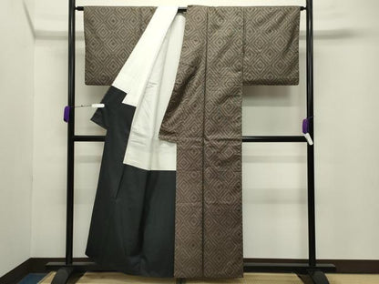 平和屋着物●本場大島紬　7マルキ　菱文　正絹　逸品　CABA9956gh