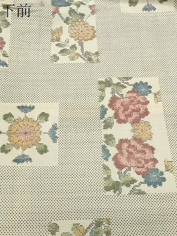 平和屋着物○本場大島紬 白大島 9マルキ 総絣 色紙重ね草花文