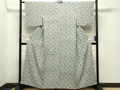 平和屋着物●上質な小紋　藍　型染め　笹竹花文　鬼しぼ縮緬　正絹　逸品　CABB0045gh