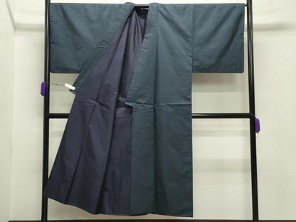 平和屋着物●男性　本場大島紬　アンサンブル・長襦袢セット　100亀甲　総詰め　橋口信夫作　証紙付き　正絹　逸品　CABB0058gh