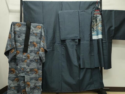 平和屋着物●男性　本場大島紬　アンサンブル・長襦袢セット　80亀甲　総詰め　正絹　逸品　CABB0060gh