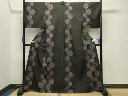 平和屋着物●本場大島紬 9マルキ 毬花文 正絹 逸品 CABB0061gh