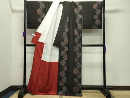 平和屋着物●本場大島紬 9マルキ 毬花文 正絹 逸品 CABB0061gh