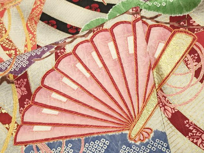 平和屋着物●紫綬褒章 巨匠『岩田専太郎』 振袖 駒刺繍 檜扇松文 金彩 正絹 逸品 CABB0064gh