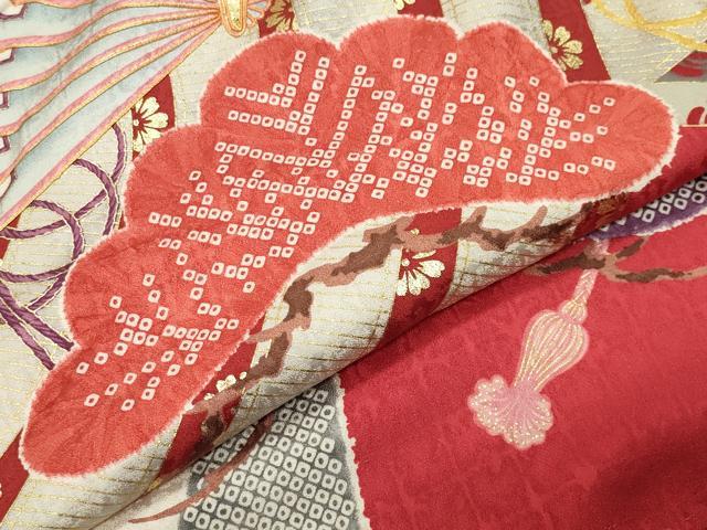 平和屋着物●紫綬褒章 巨匠『岩田専太郎』 振袖 駒刺繍 檜扇松文 金彩 正絹 逸品 CABB0064gh