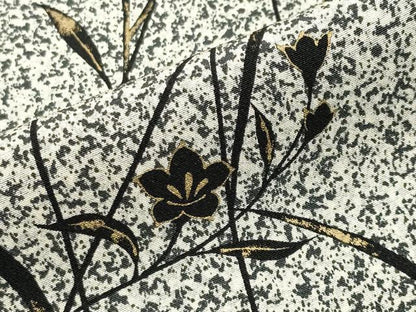 平和屋着物●訪問着 作家物 草花文 たたき染め 黒地 金彩 正絹 逸品 CABB0069gh