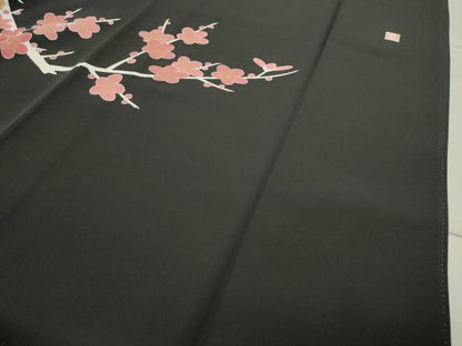 平和屋着物●新匠工芸士会会員 吉田匡廣 黒留袖 刺繍 松梅文 金彩 ロング丈 正絹 逸品 未使用 CABB0070gh
