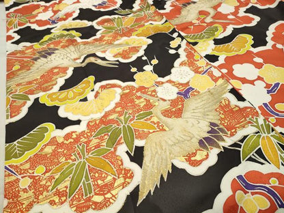 平和屋着物●豪華振袖 飛鶴松竹梅文 黒地 金彩 正絹 逸品 CABB0076gh