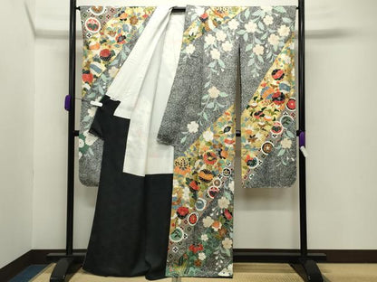 平和屋着物●豪華振袖 駒刺繍 舞花文 金彩 正絹 逸品 CABB0081gh